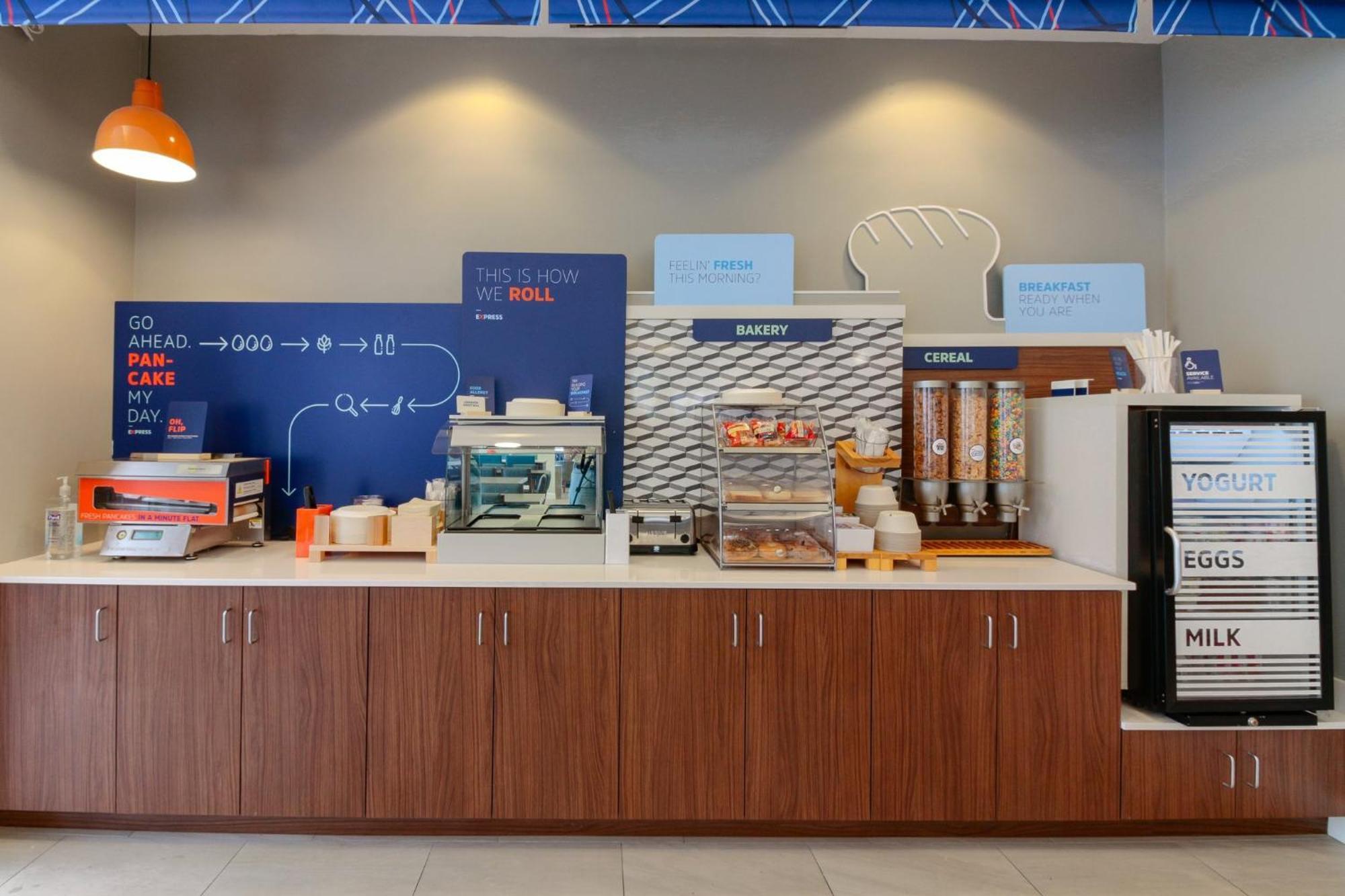 Holiday Inn Express Leland - Wilmington Area By Ihg מראה חיצוני תמונה