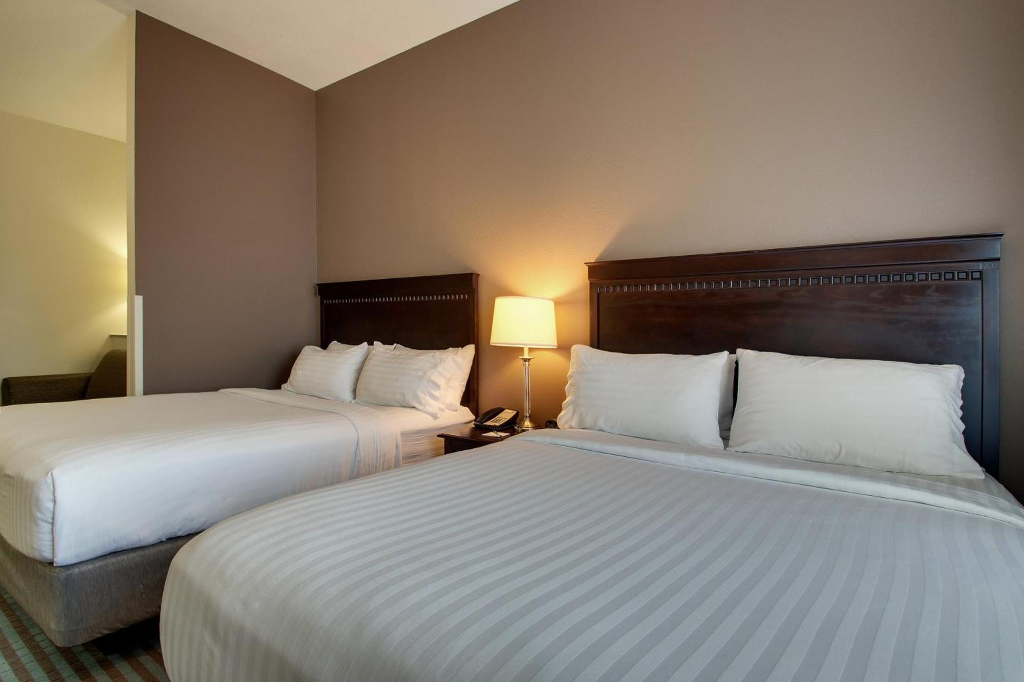 Holiday Inn Express Leland - Wilmington Area By Ihg מראה חיצוני תמונה