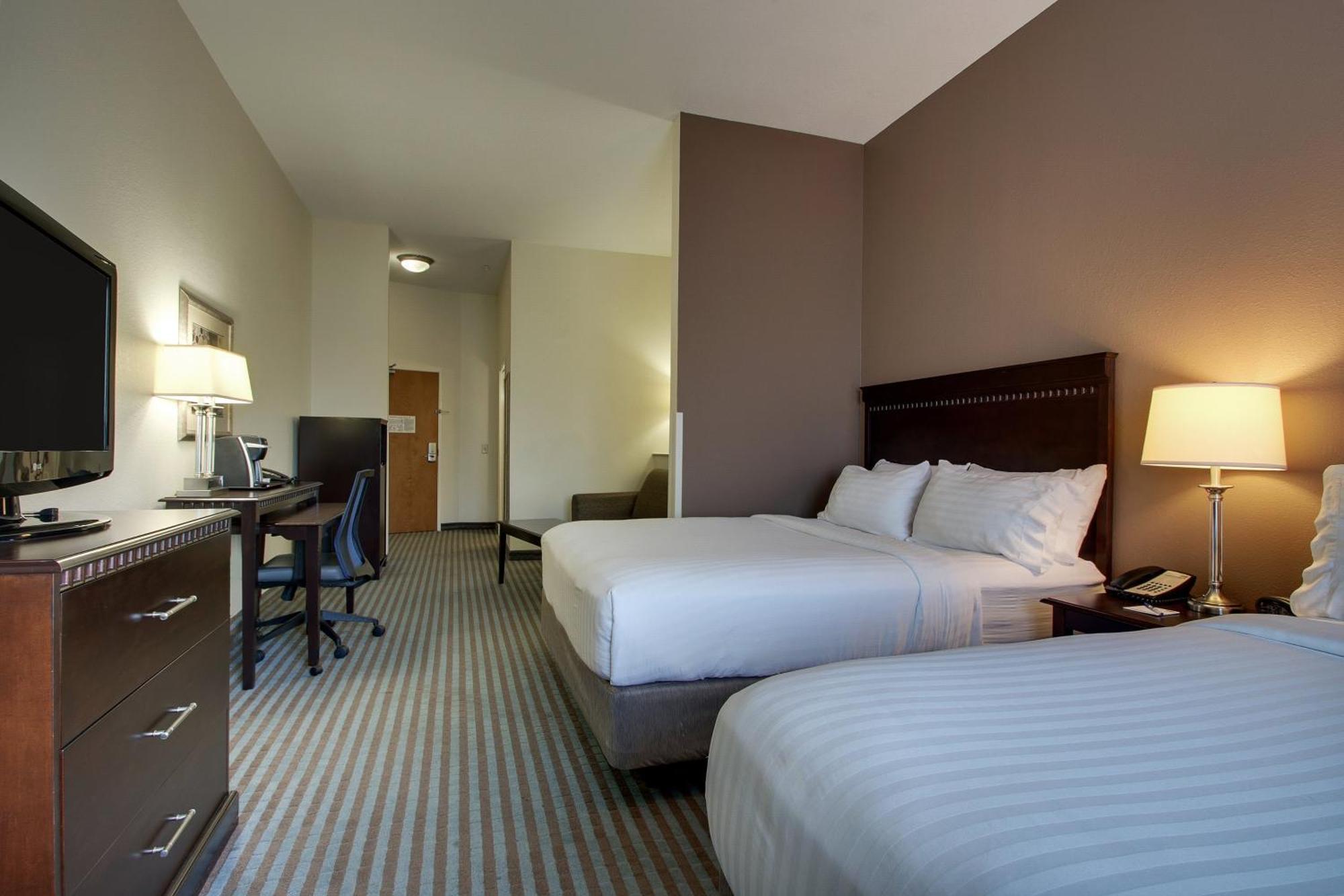 Holiday Inn Express Leland - Wilmington Area By Ihg מראה חיצוני תמונה