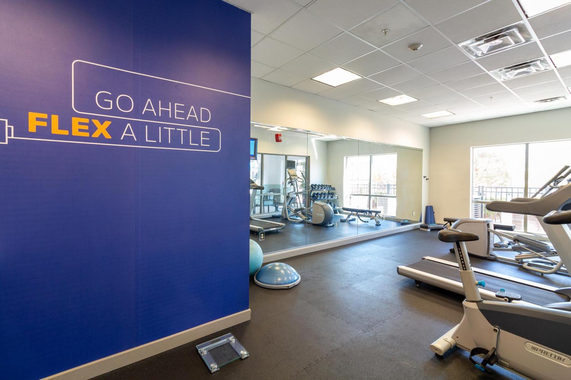 Holiday Inn Express Leland - Wilmington Area By Ihg מראה חיצוני תמונה